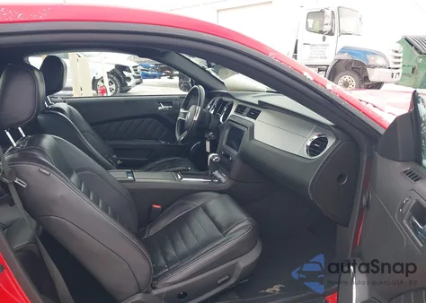 2012 Ford Mustang V6 Premium z USA, uszkodzony, nr VIN 1ZVBP8AM6C5231882